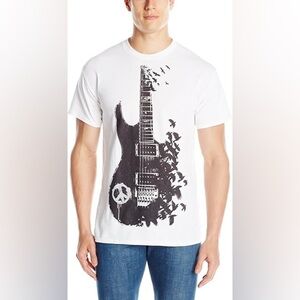 Liquid blue crow guitar t shirt mens size 2XL white black